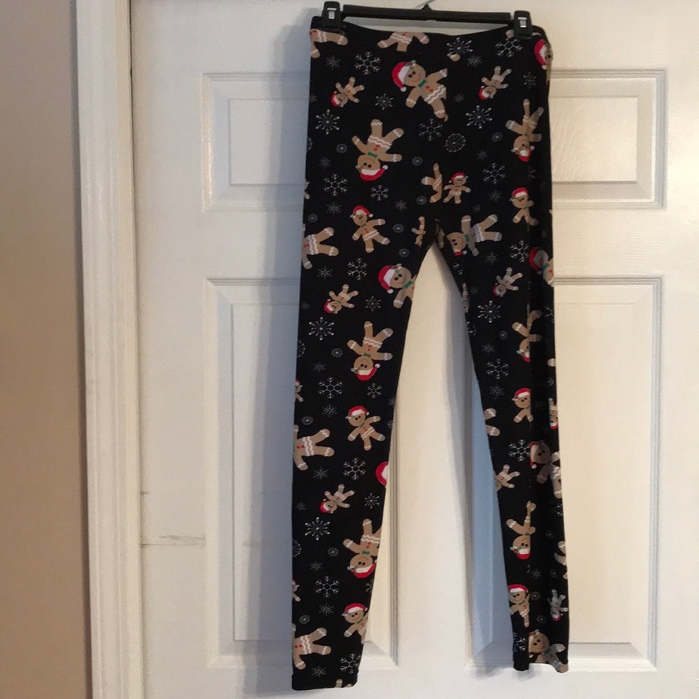 Winter themed leggings